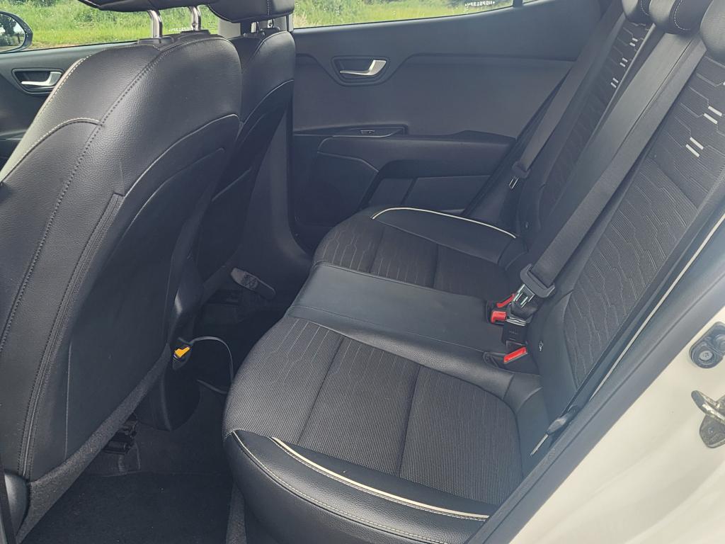 KIA Stonic - Foto