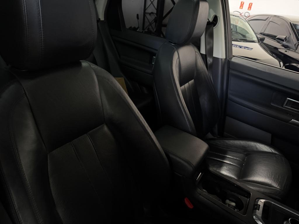 LAND ROVER Discovery Sport - Foto