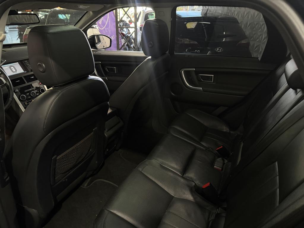 LAND ROVER Discovery Sport - Foto