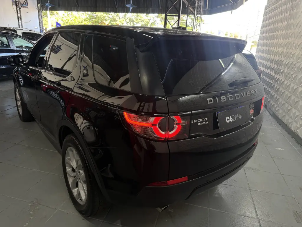 LAND ROVER Discovery Sport - Foto