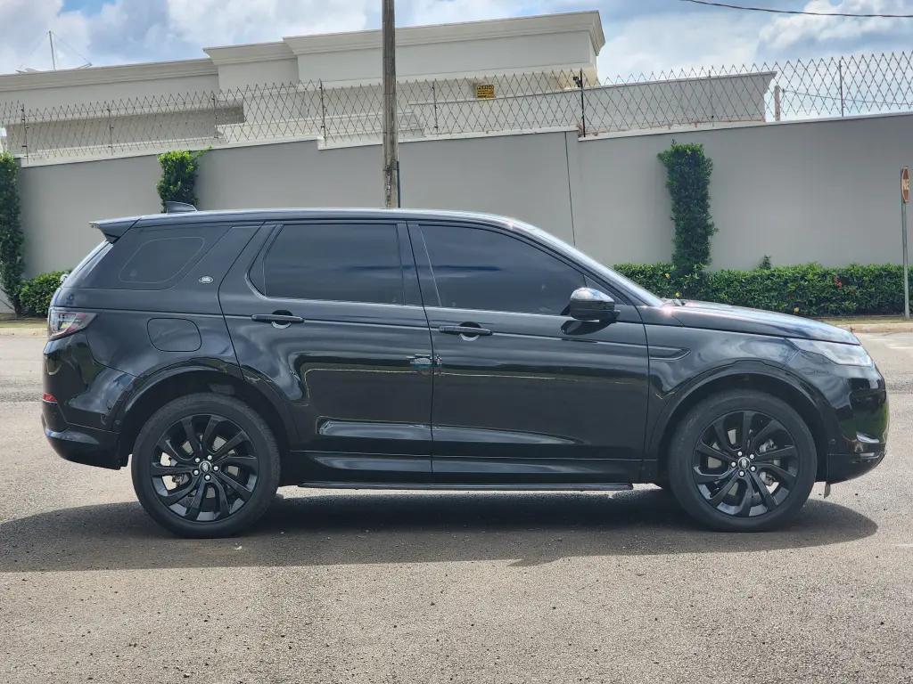 LAND ROVER Discovery Sport - Foto