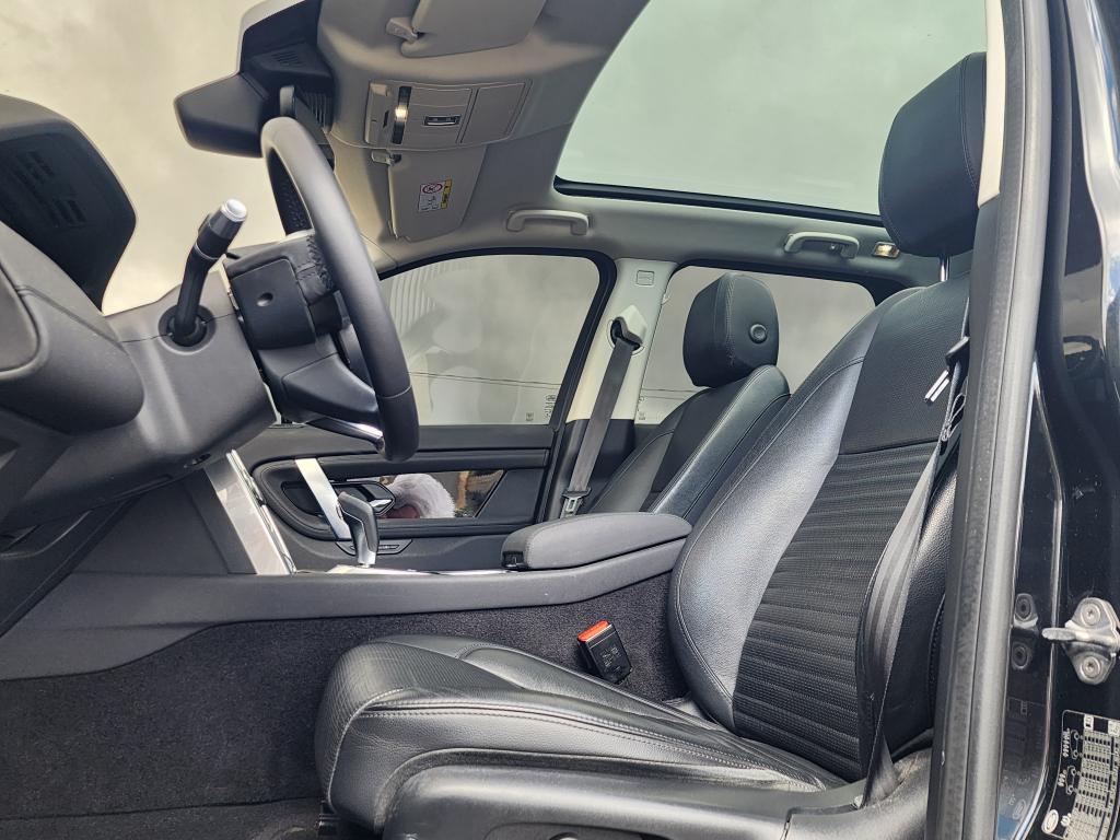 LAND ROVER Discovery Sport - Foto