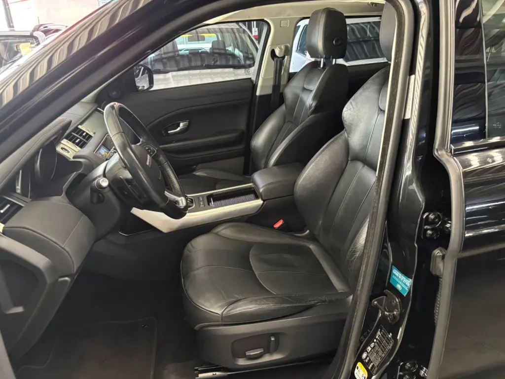 LAND ROVER Range Rover Evoque - Foto