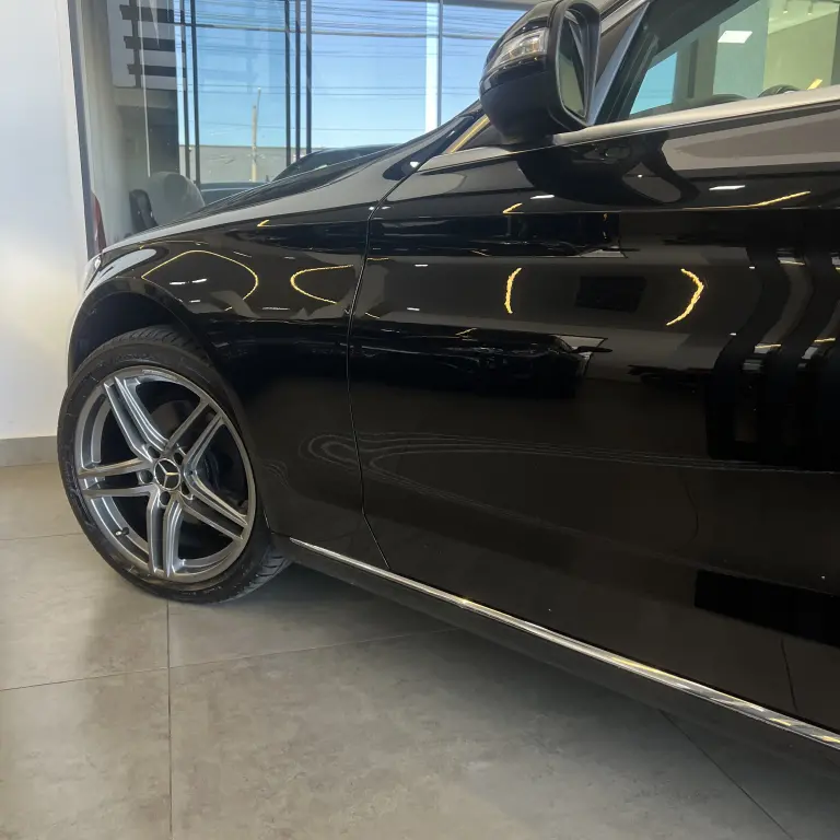 MERCEDES-BENZ C 180 - Foto