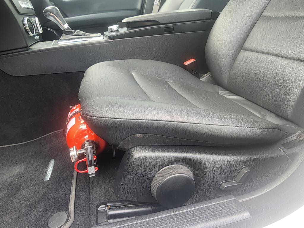 MERCEDES-BENZ C 200 - Foto