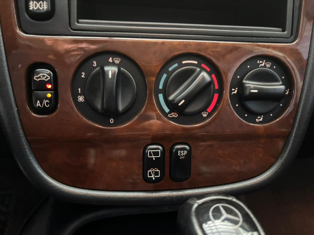 MERCEDES-BENZ ML 320 - Foto