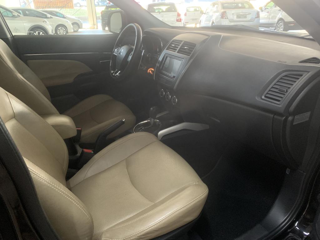 MITSUBISHI ASX - Foto