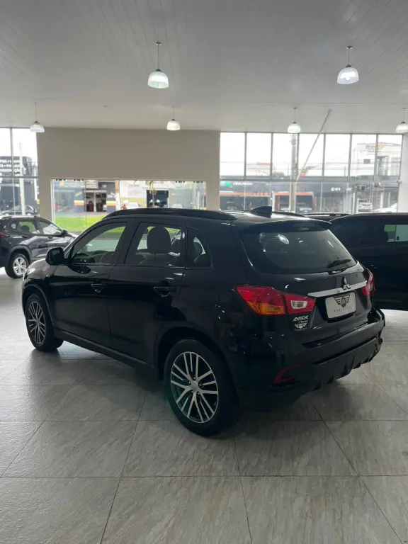 MITSUBISHI ASX - Foto