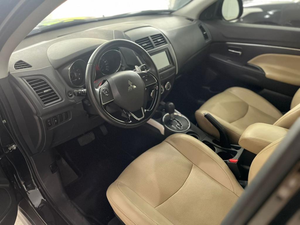 MITSUBISHI ASX - Foto