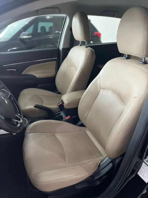 MITSUBISHI ASX - Foto