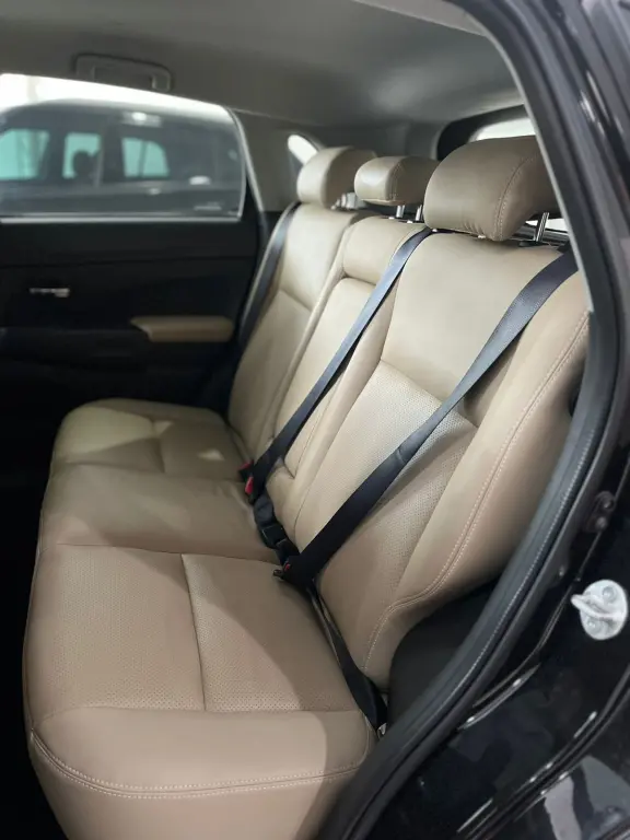 MITSUBISHI ASX - Foto