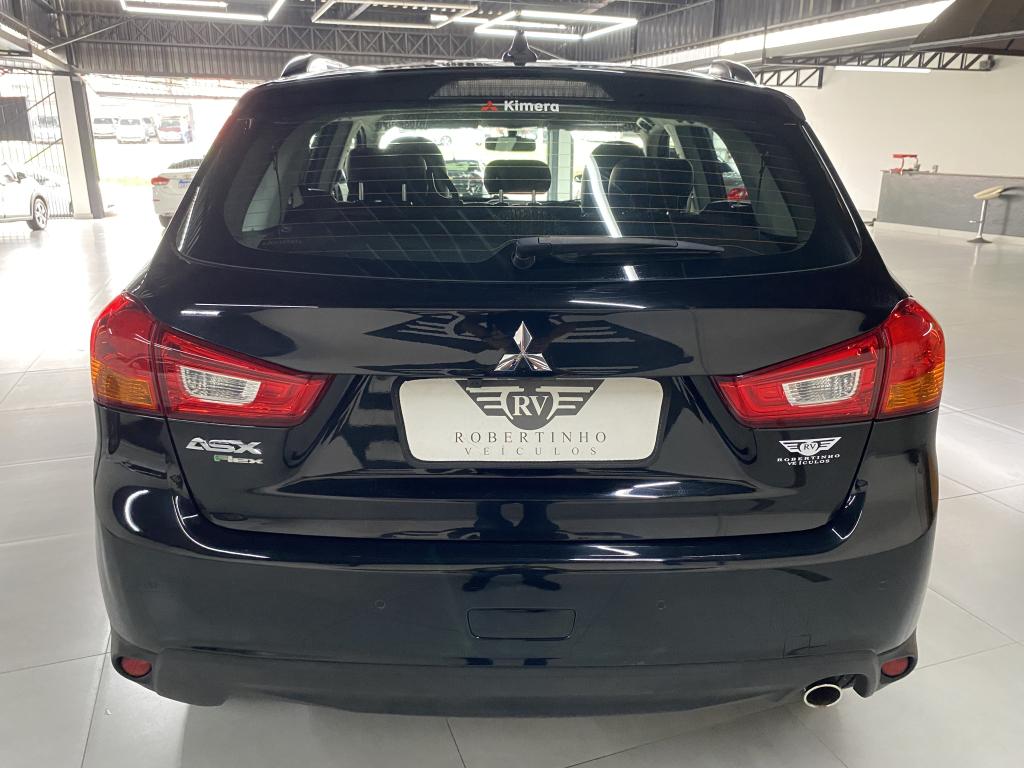 MITSUBISHI ASX - Foto