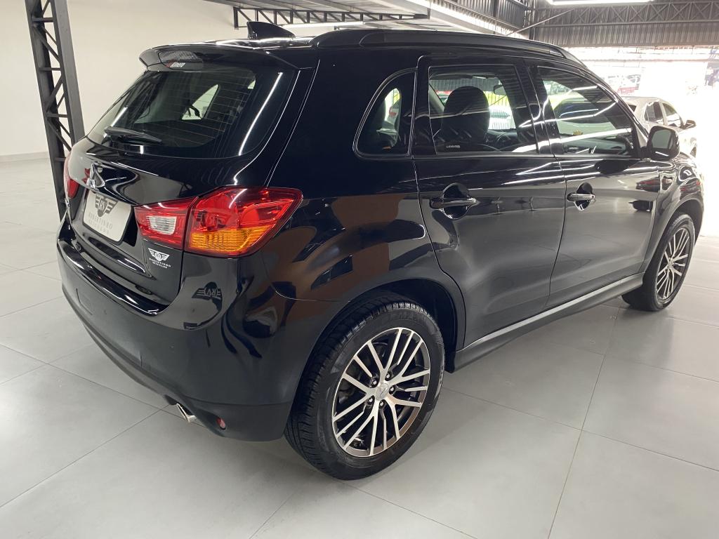 MITSUBISHI ASX - Foto