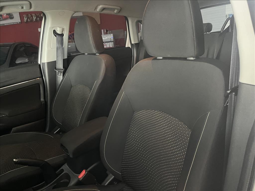 MITSUBISHI ASX - Foto