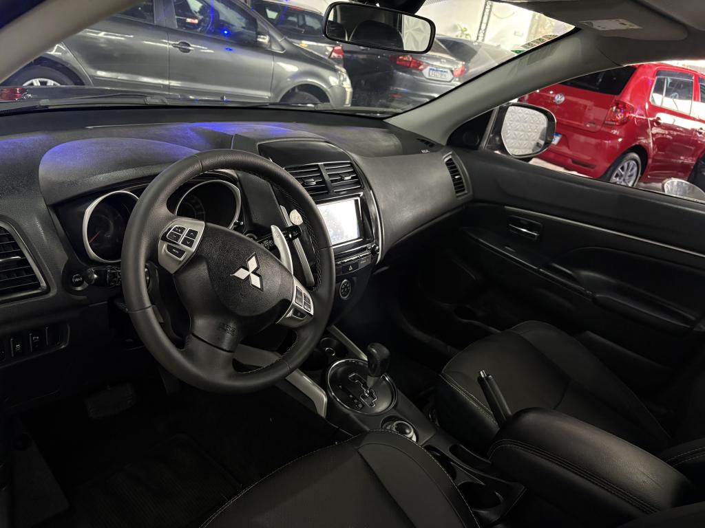 MITSUBISHI ASX - Foto