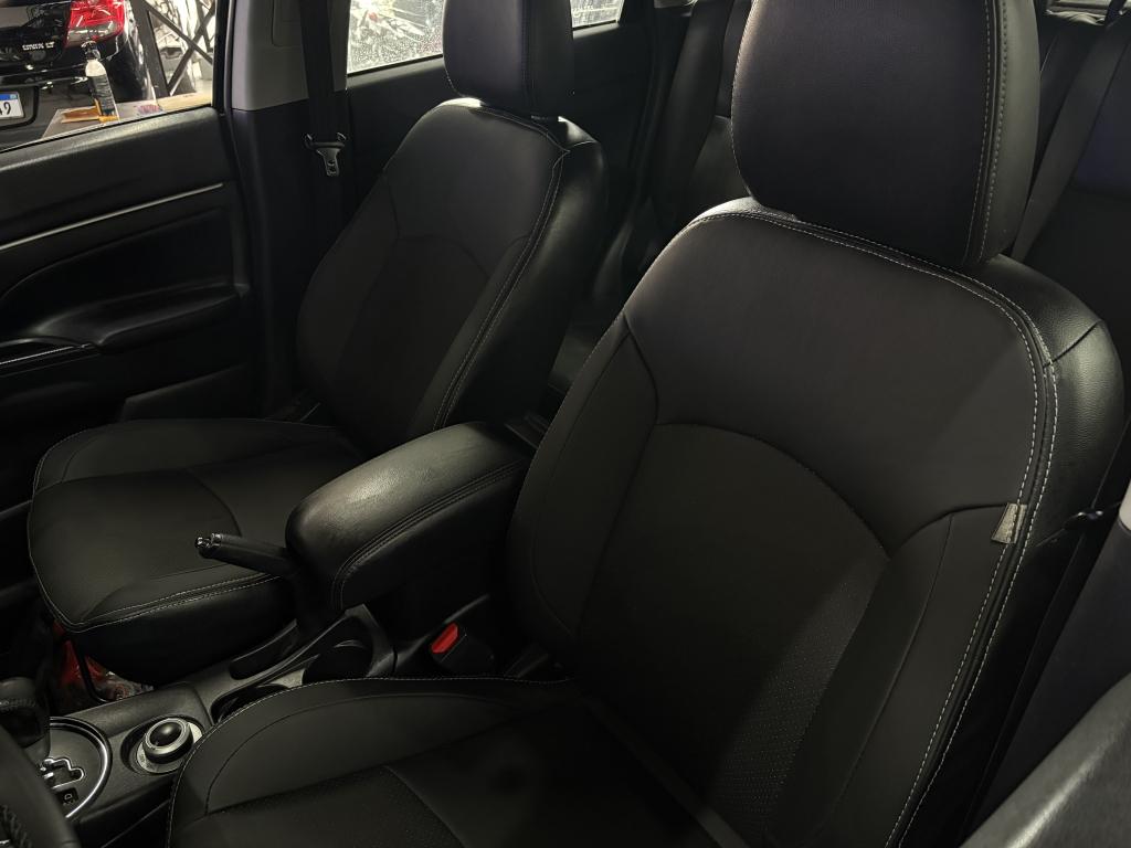 MITSUBISHI ASX - Foto