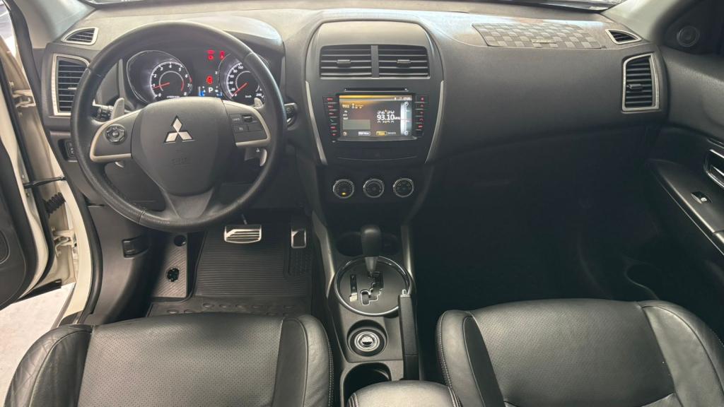 MITSUBISHI ASX - Foto