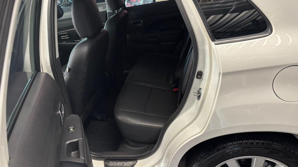 MITSUBISHI ASX - Foto