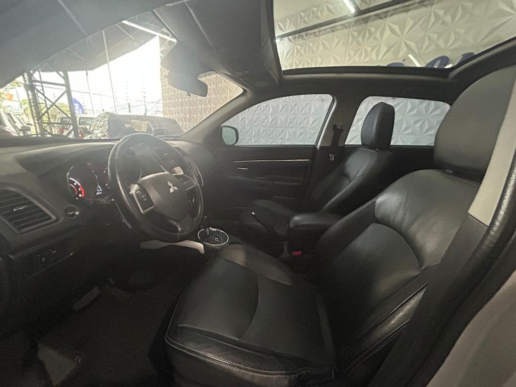 MITSUBISHI ASX - Foto