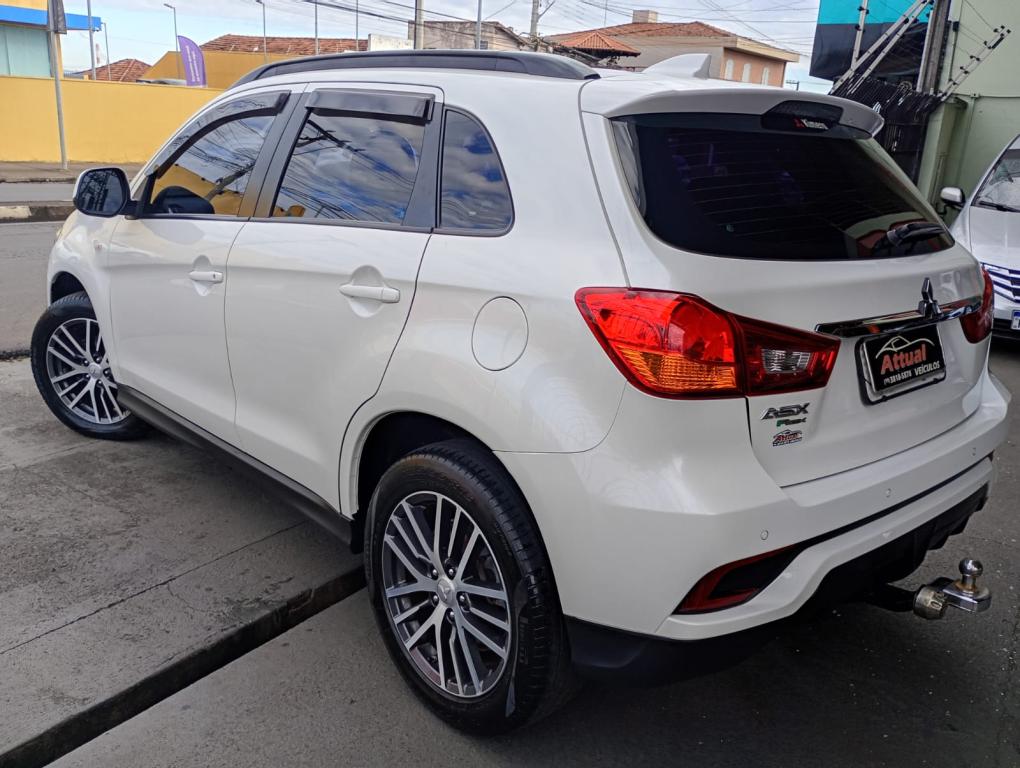 MITSUBISHI ASX - Foto