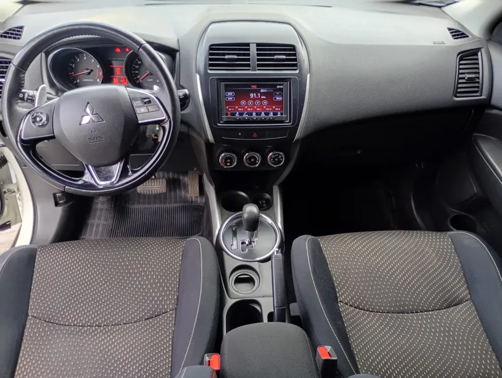 MITSUBISHI ASX - Foto