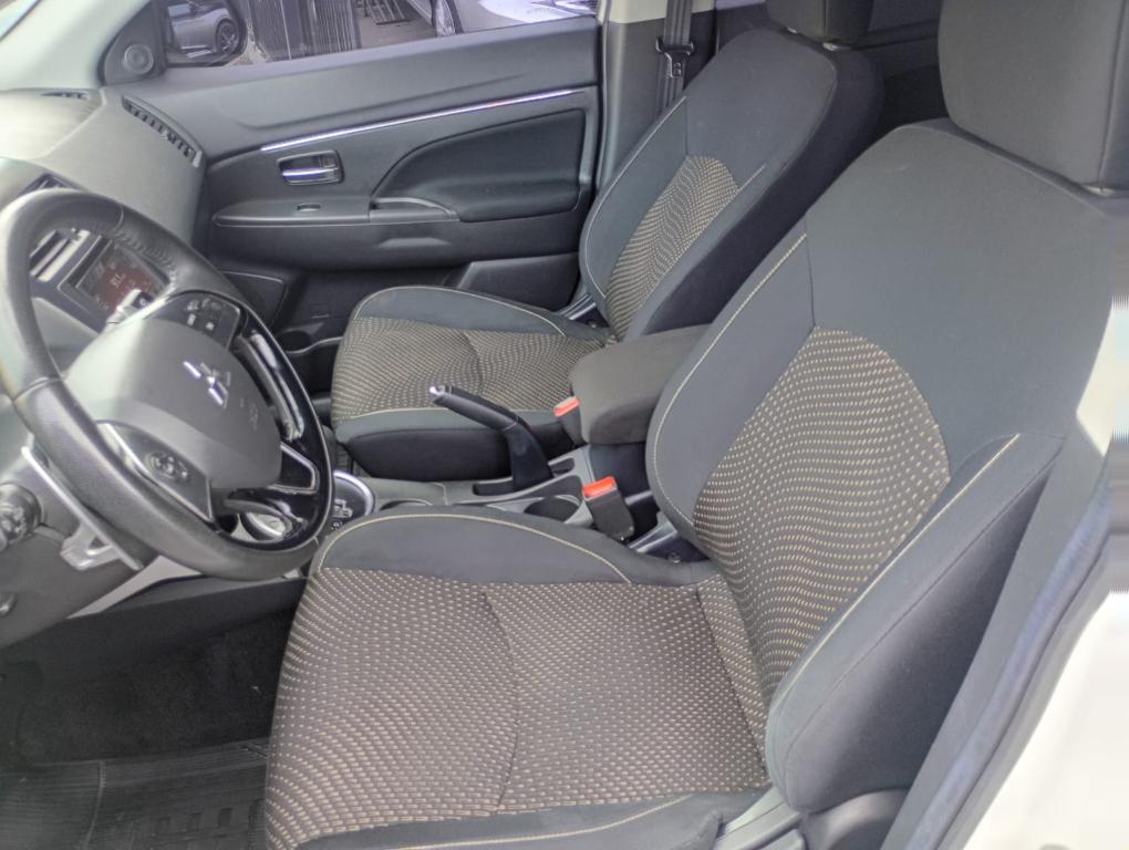 MITSUBISHI ASX - Foto
