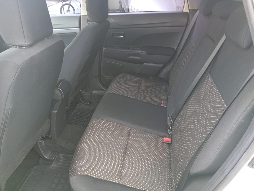 MITSUBISHI ASX - Foto