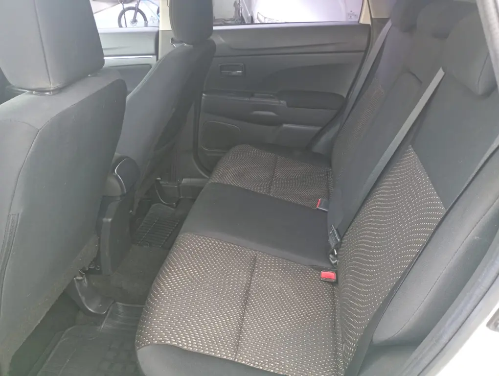 MITSUBISHI ASX - Foto