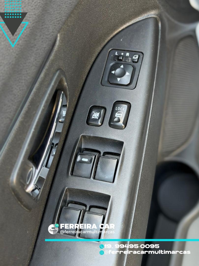 MITSUBISHI ASX - Foto