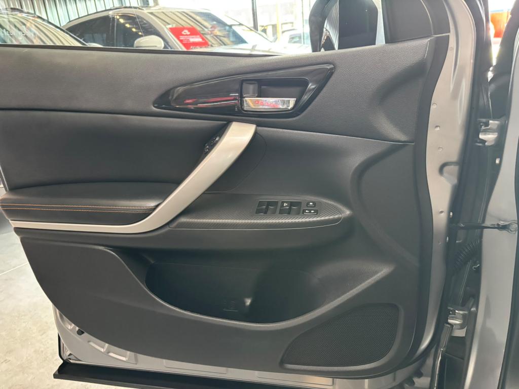 MITSUBISHI Eclipse Cross - Foto