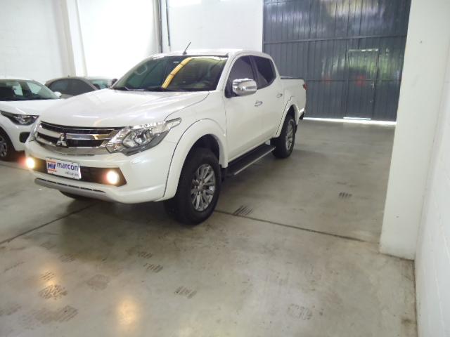 MITSUBISHI L 200 - Foto