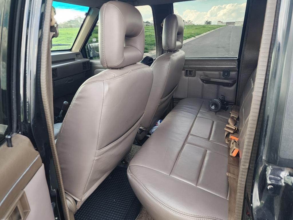 MITSUBISHI L 200 - Foto