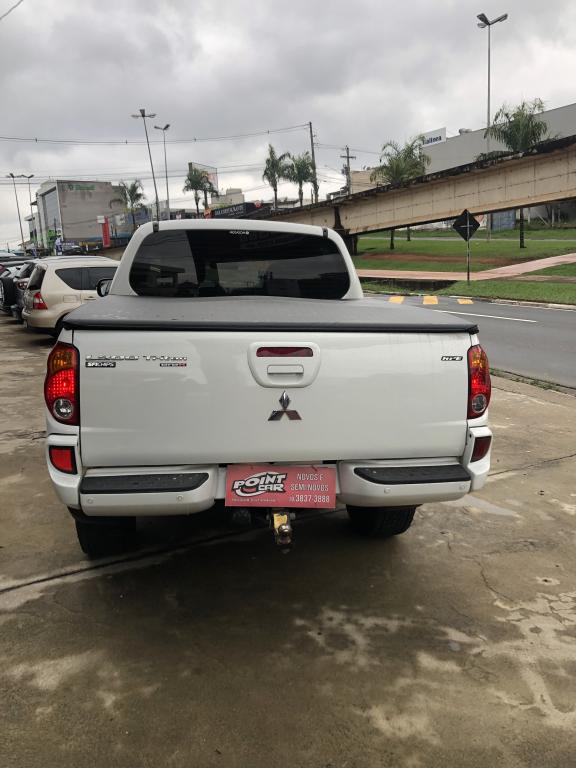 MITSUBISHI L 200 - Foto