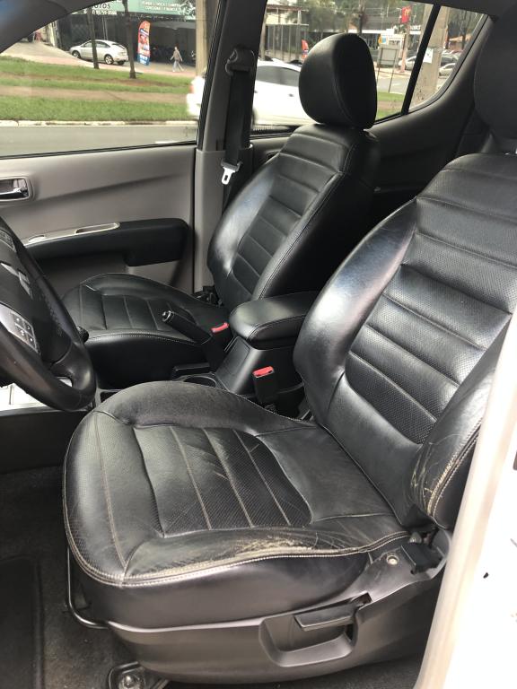 MITSUBISHI L 200 - Foto