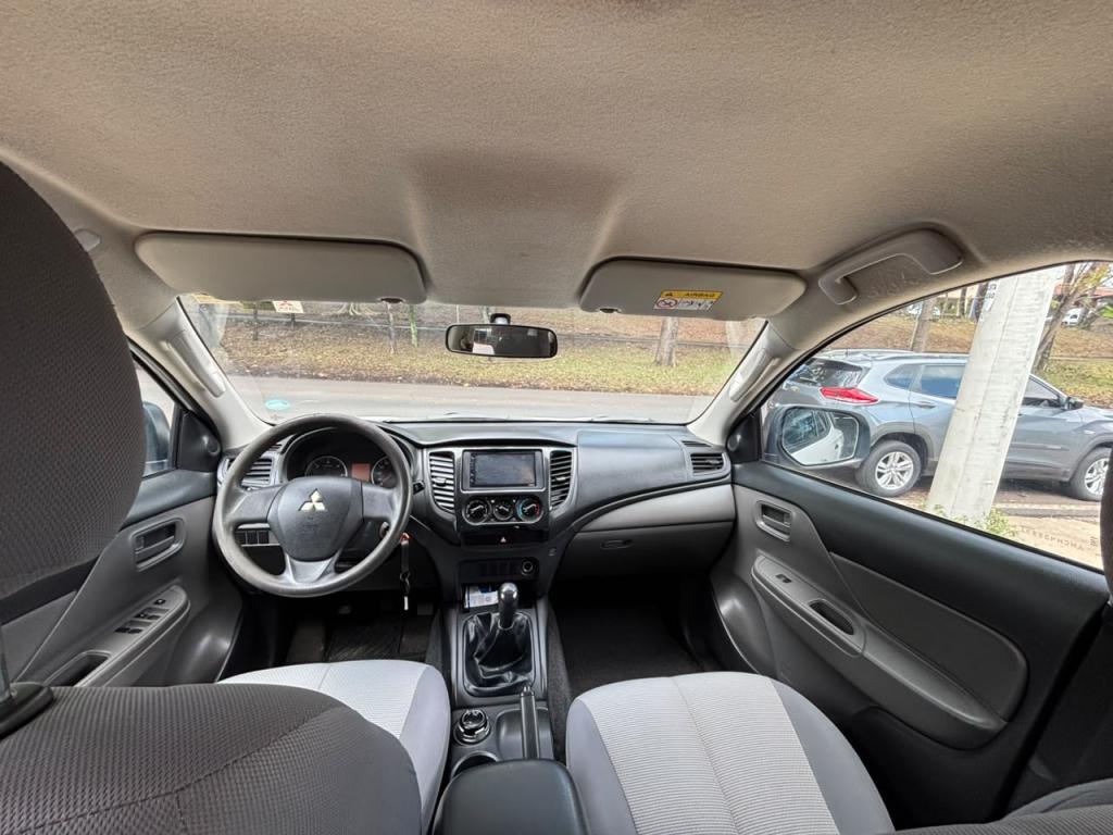 MITSUBISHI L 200 Outdoor - Foto