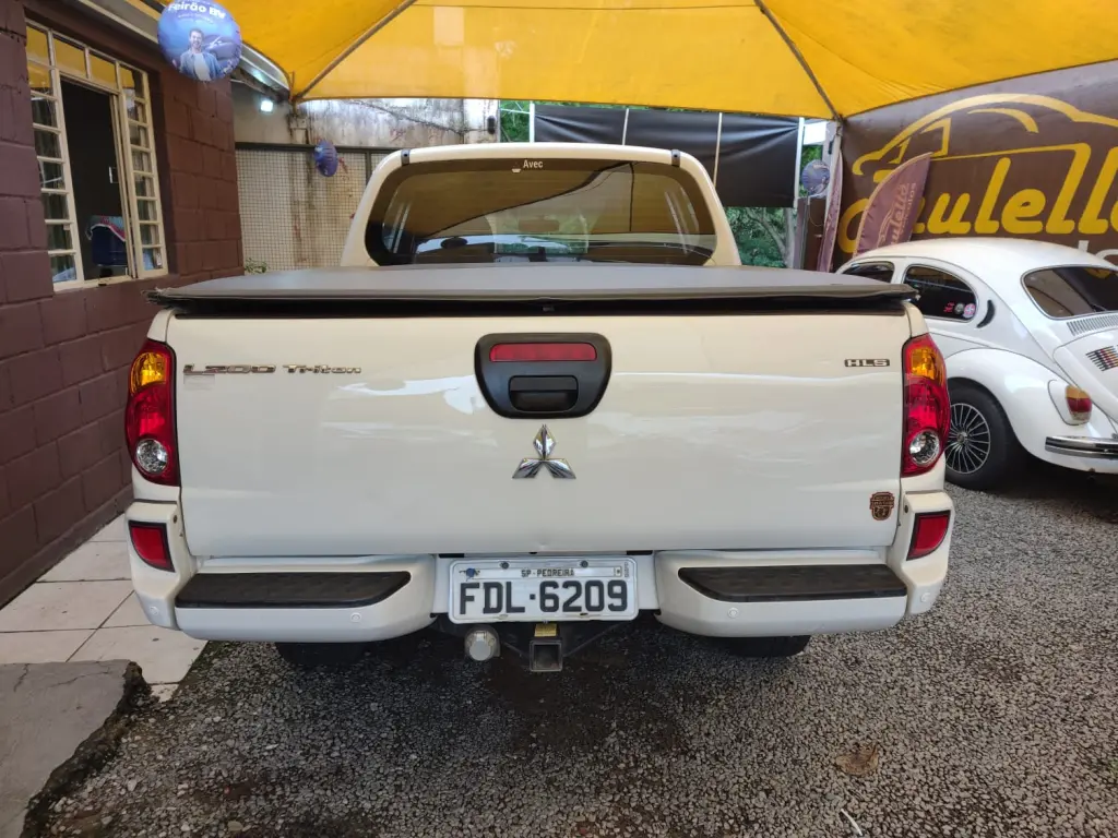 MITSUBISHI L 200 Triton - Foto