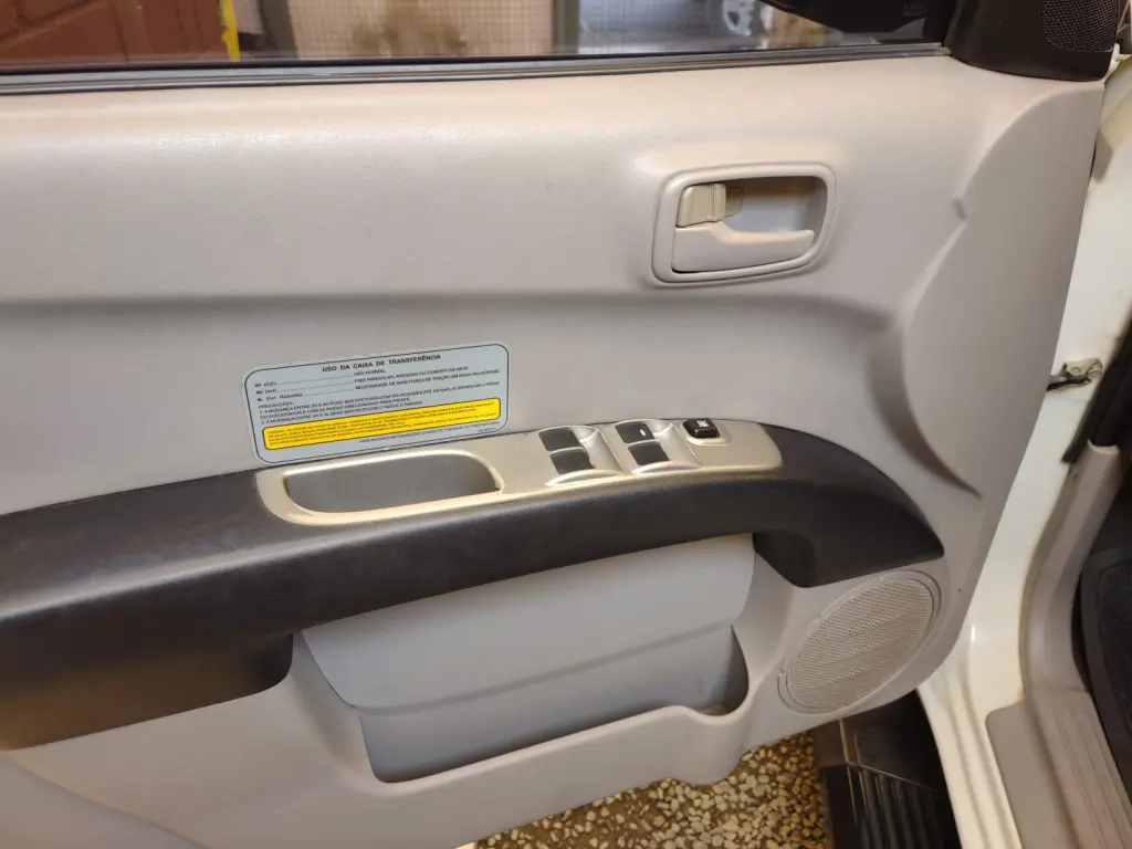 MITSUBISHI L 200 Triton - Foto