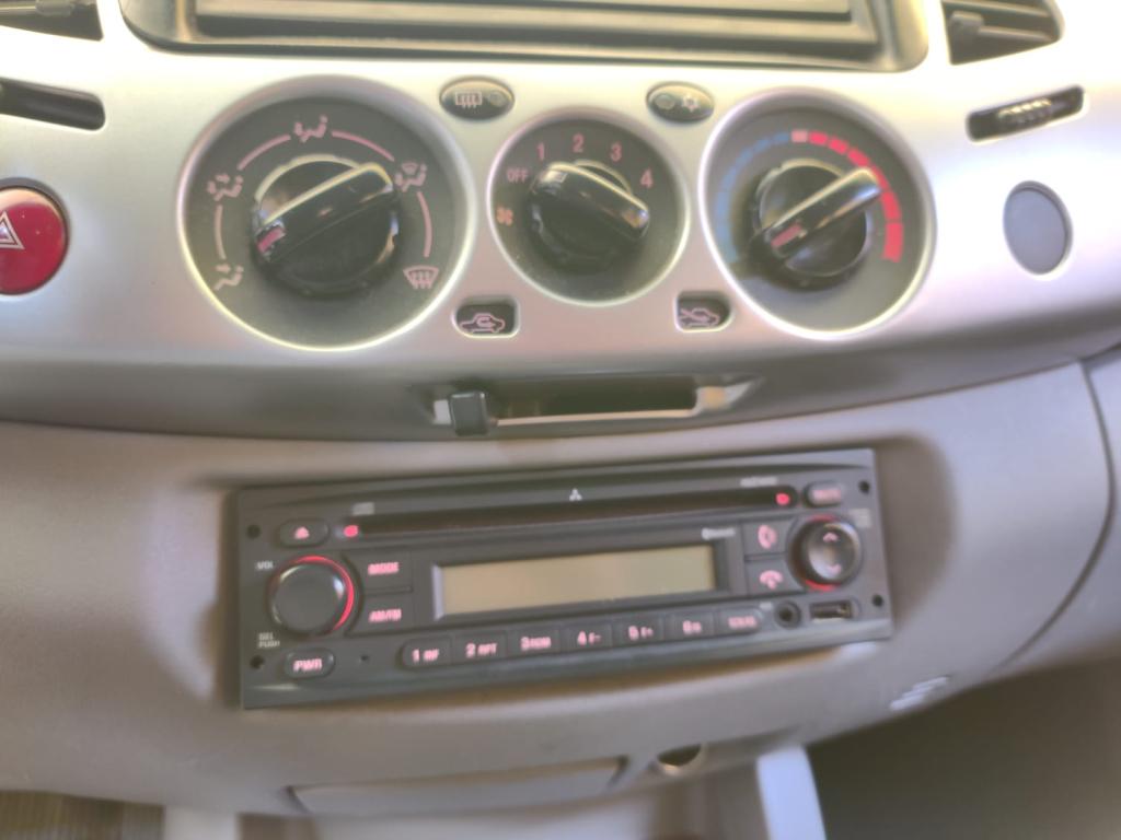 MITSUBISHI L 200 Triton - Foto