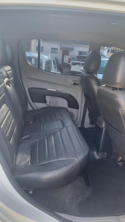 MITSUBISHI L 200 Triton - Foto