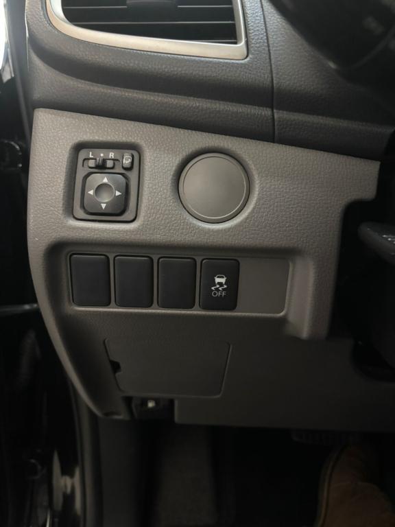 MITSUBISHI L 200 Triton - Foto