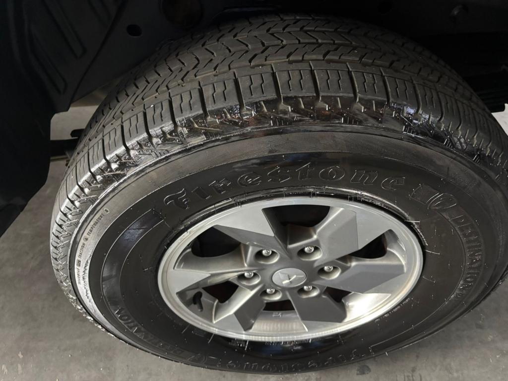 MITSUBISHI L 200 Triton - Foto