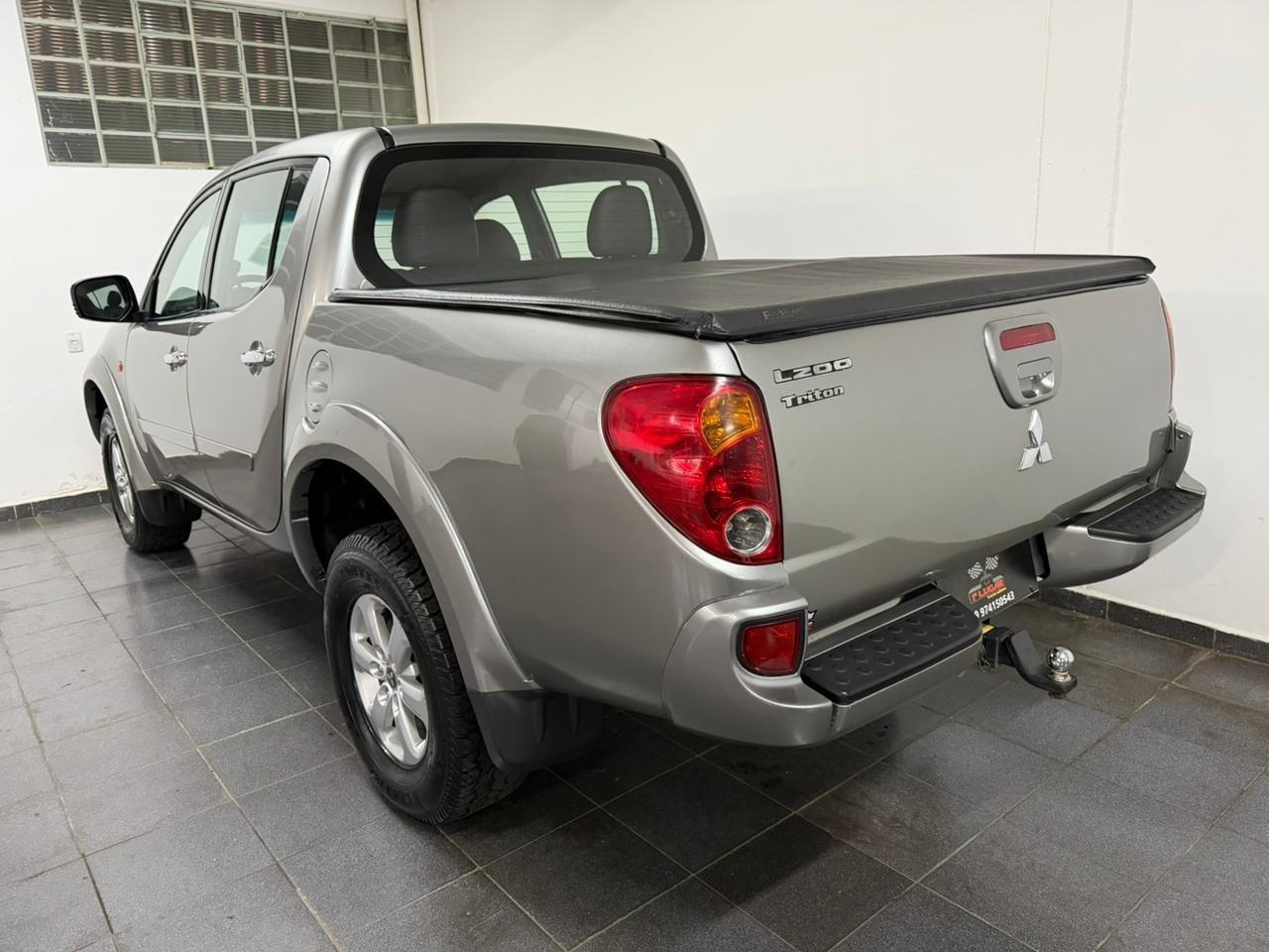 MITSUBISHI L 200 Triton - Foto