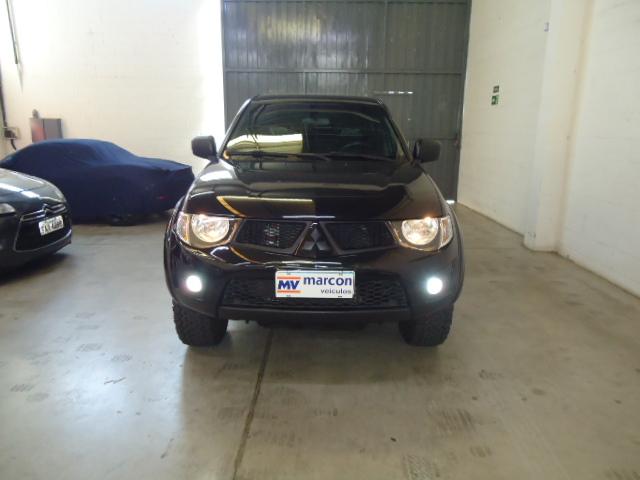 MITSUBISHI L 200 Triton