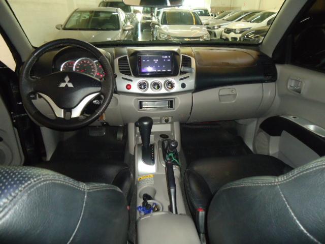 MITSUBISHI L 200 Triton - Foto