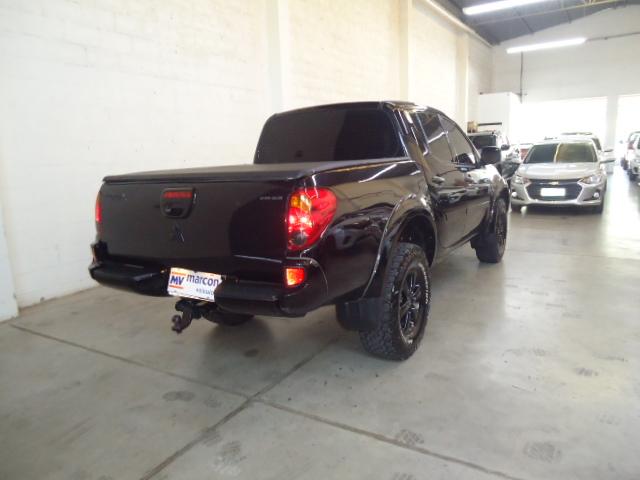 MITSUBISHI L 200 Triton - Foto
