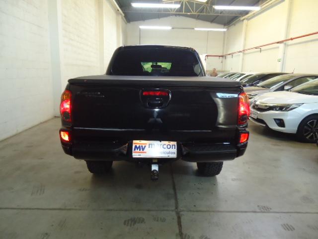 MITSUBISHI L 200 Triton - Foto