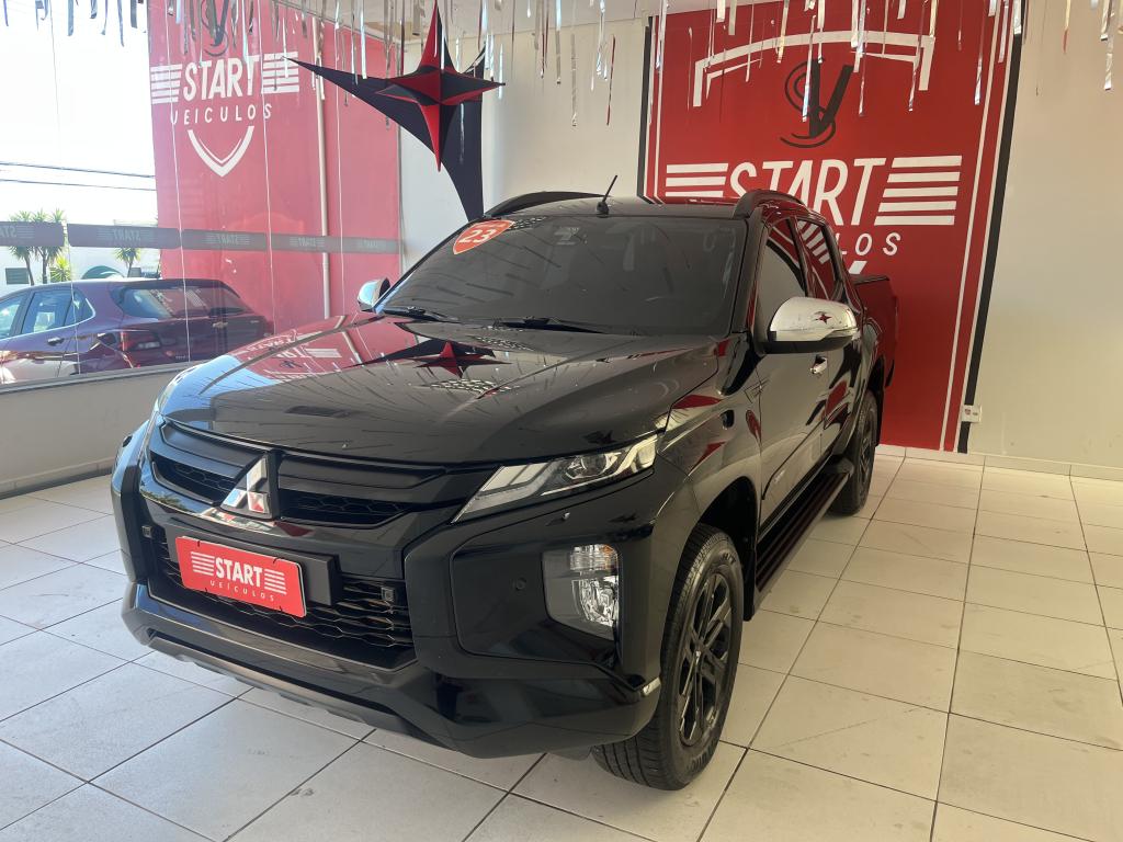 MITSUBISHI L 200 Triton