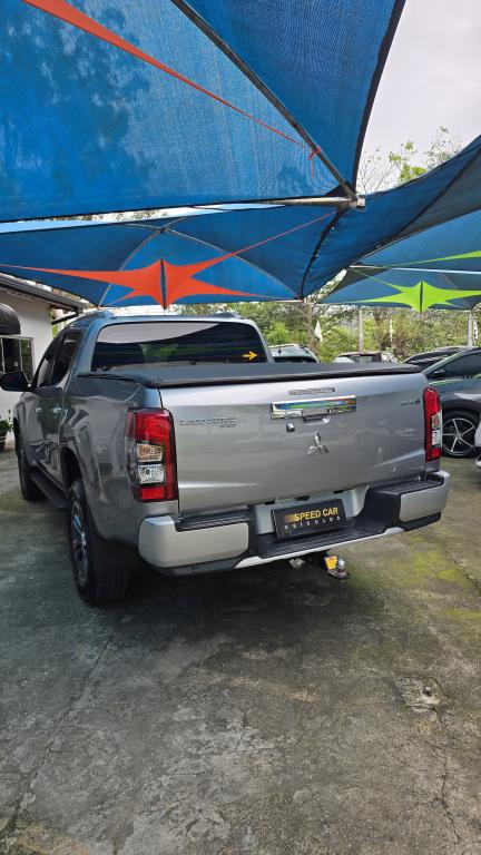 MITSUBISHI L 200 Triton - Foto
