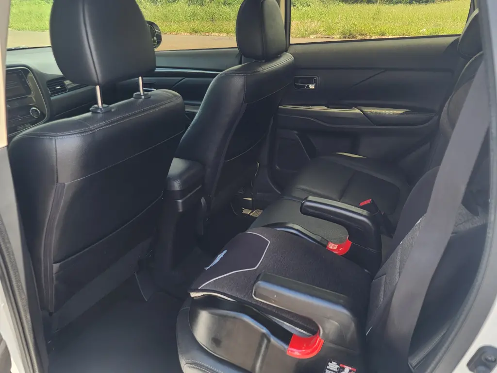 MITSUBISHI Outlander - Foto