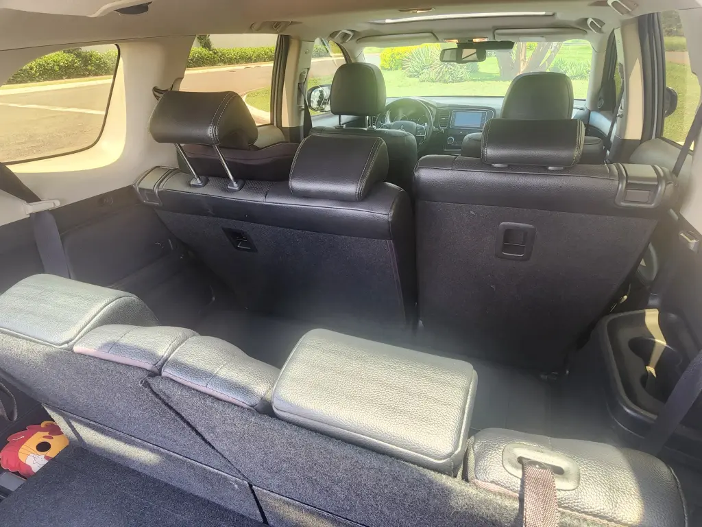 MITSUBISHI Outlander - Foto